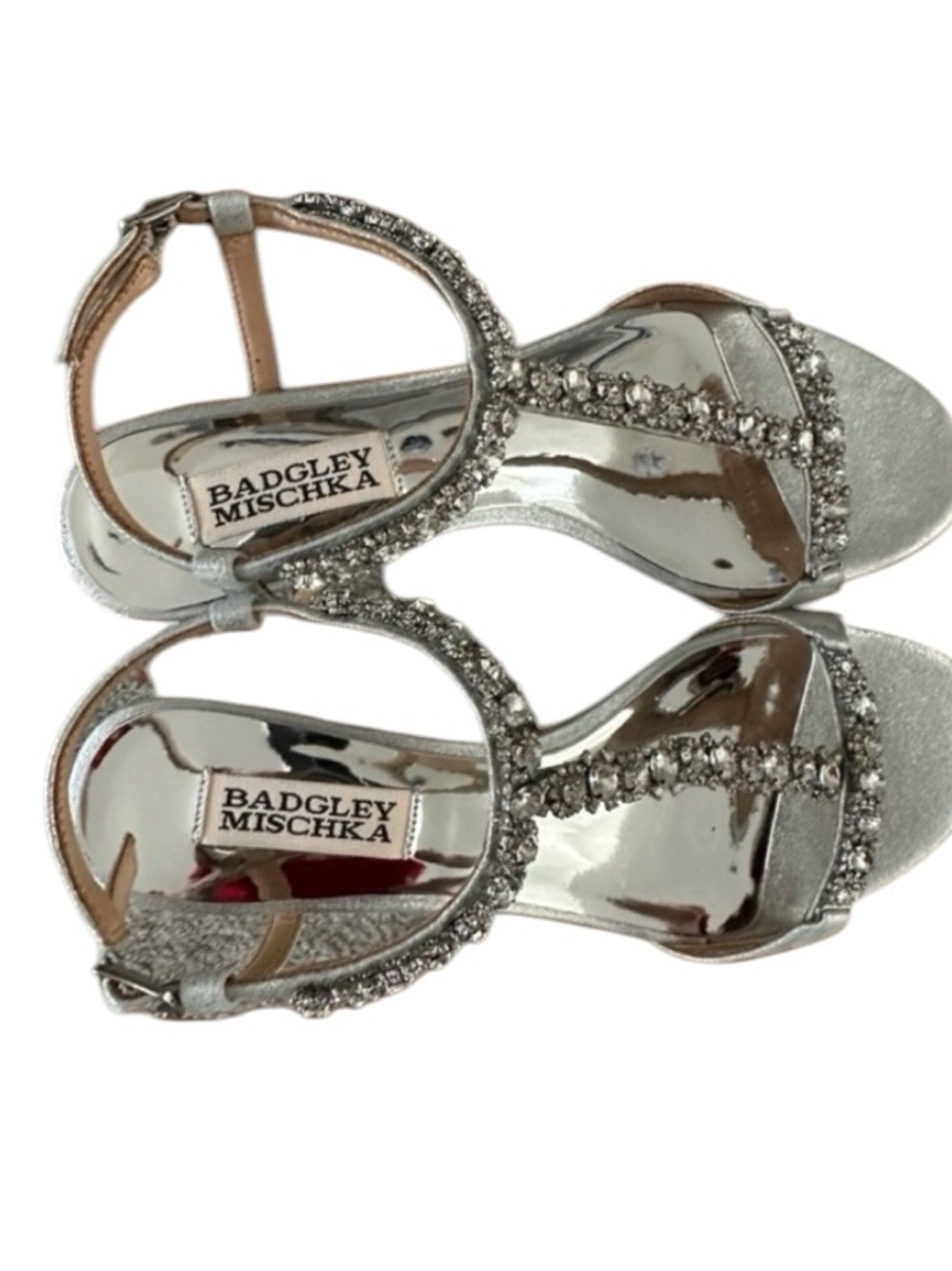 Women’s BADGLEY MISCHKA Silver T-Strap Yadira Wedge Leather Sandals, SZ. 6. - Picture 8 of 12
